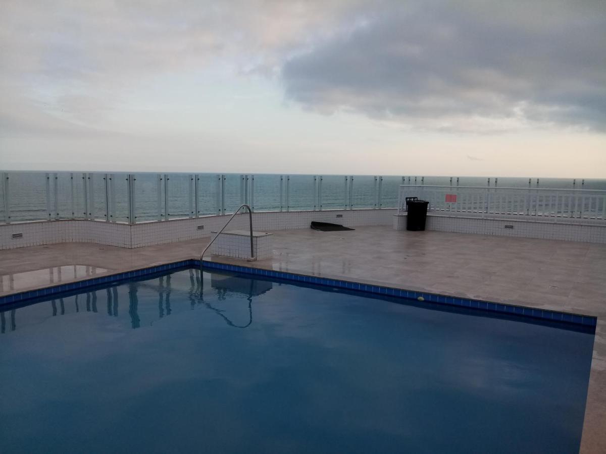 Praia Grande Beachfront Apartment: Sea View Penthouse with Pool Exterior photo